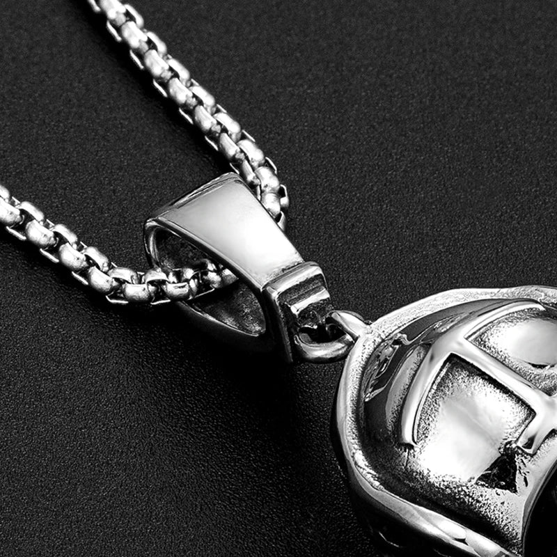 European and American Stainless Steel Knight Mask Pendant Retro Roman Men‘s and Women's Stainless Steel Helmet Pendant Necklace