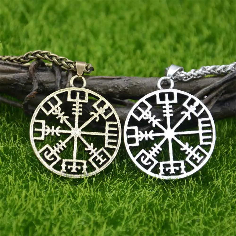 Nordic Amulet Vegvisir Compass Viking Pendant Ethnic Necklace Runic Runes Odin Men Jewelry