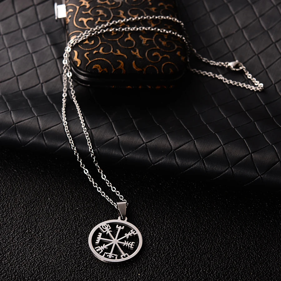 Classic Viking Vegvisir Compass Necklaces Women Stainless Steel Nordic Runes Odin Men Necklaces & Pendants Celts Ethnic Jewelry