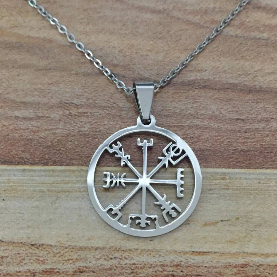 Classic Viking Vegvisir Compass Necklaces Women Stainless Steel Nordic Runes Odin Men Necklaces & Pendants Celts Ethnic Jewelry