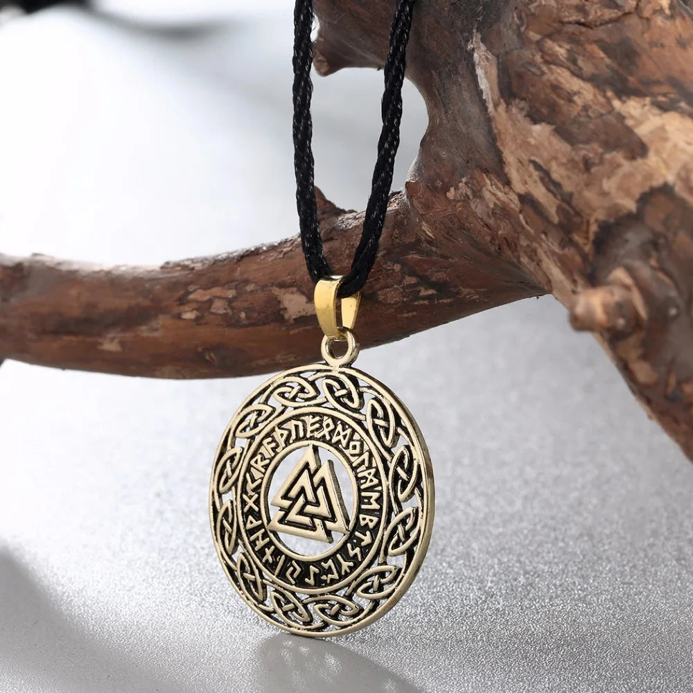 Cxwind Retro Infinity Knots Runes Necklace For Men Runic Norse Valknut Vikings Wikinger Antique Charm Pendants Necklaces Coiler