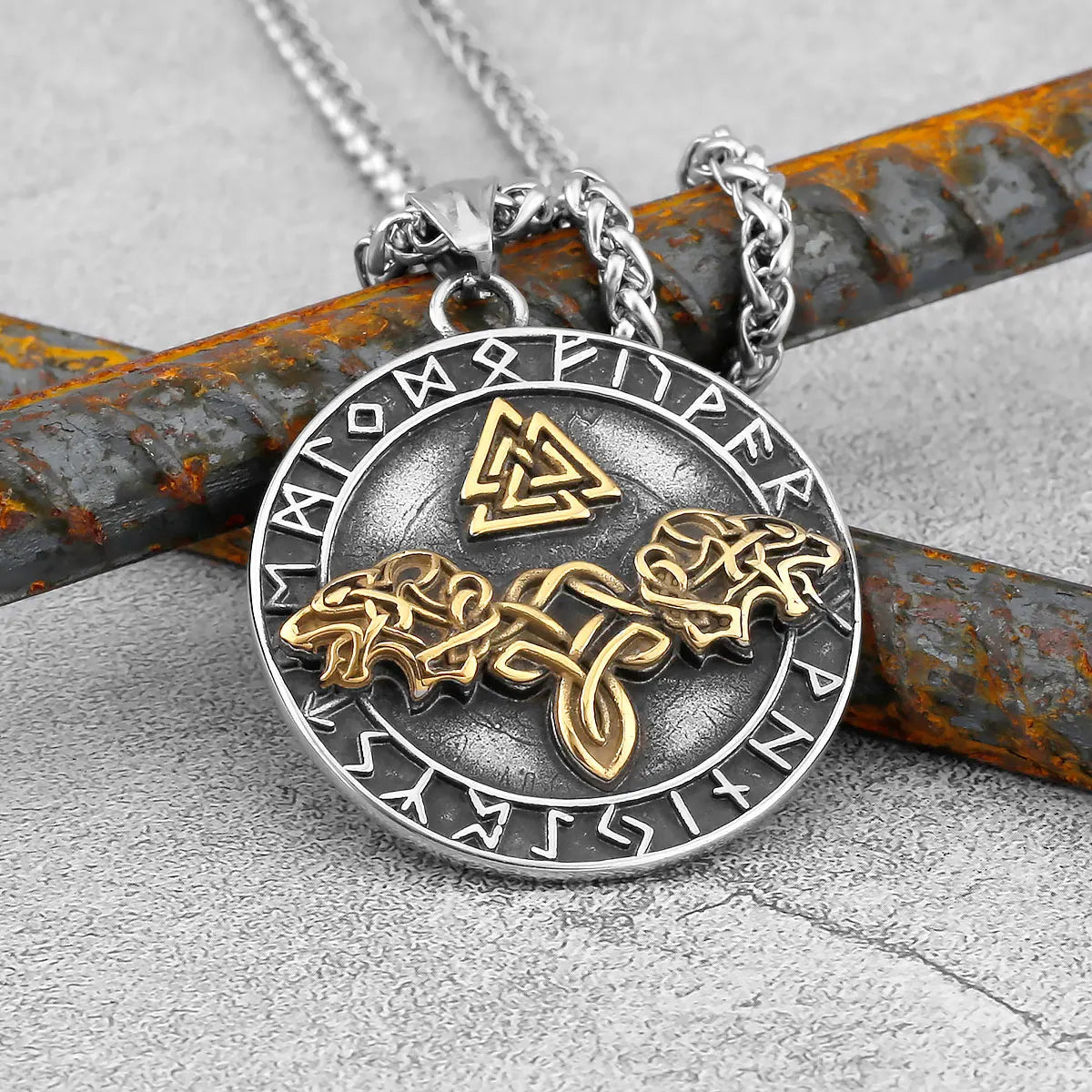 Retro Viking Odin's Wolf  Necklace Men Norse Mythology Vintage Runes Valknut Pendants Talisman Holder Jewelry Gifts Wholesale