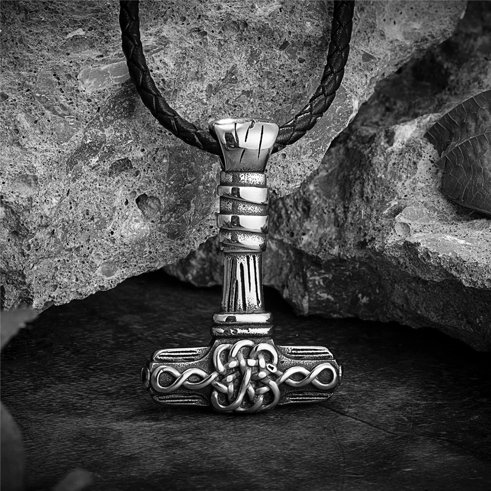 Never Fade Viking Thors Hammer Necklace Norse Runes Celtic Knot Pendant Vegvisir Amulet Men Stainless Steel Self-defense Jewelry