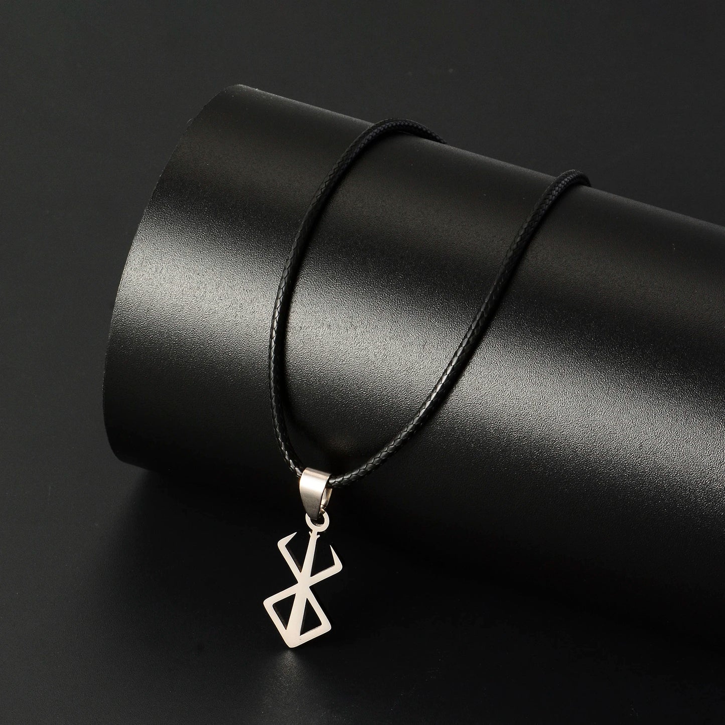 Anime Berserk Sword Logo Pendants Stainless Steel Choker Necklace The Mad Warrior Of Norse Viking Mythology Men Adornment Gifts