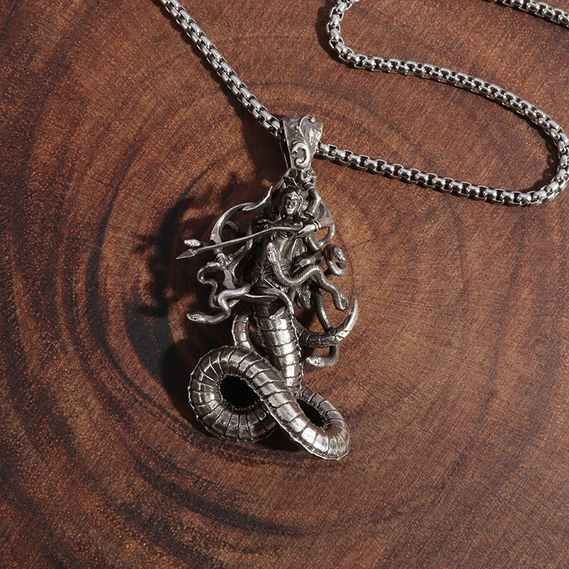 Retro Greek Mythology Medusa Six-Armed Snake-Haired Banshee Pendant Necklace for Men and Women Punk Trend Jewelry