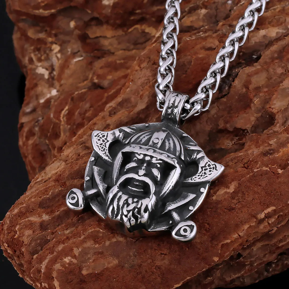 Exquisite Creative Egyptian Mythological Pharaoh Divine Axe Viking Necklace Nordic Men's Retro Stainless Steel Pendant Jewelry