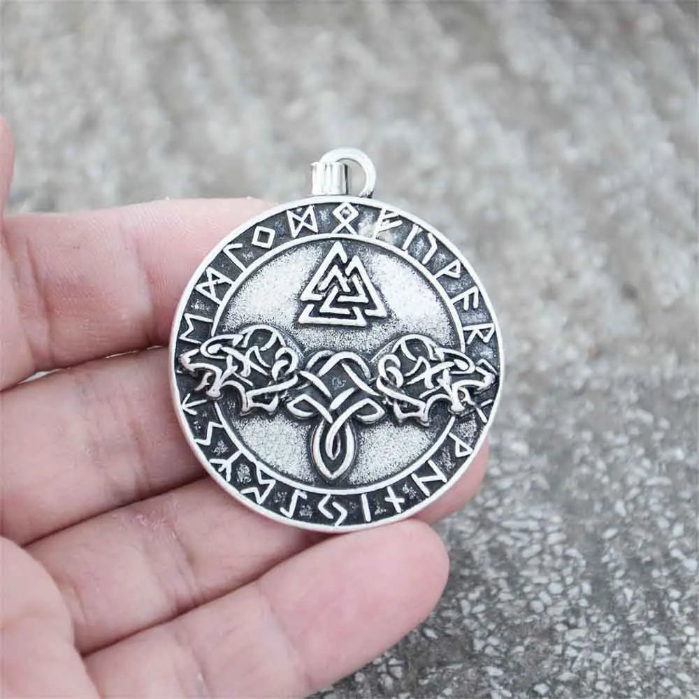 Nostalgia Viking Wolves Knotted Valknut Vegvisir Runes Jewelry Wolf Pendant Necklace Scandinavian Amulet