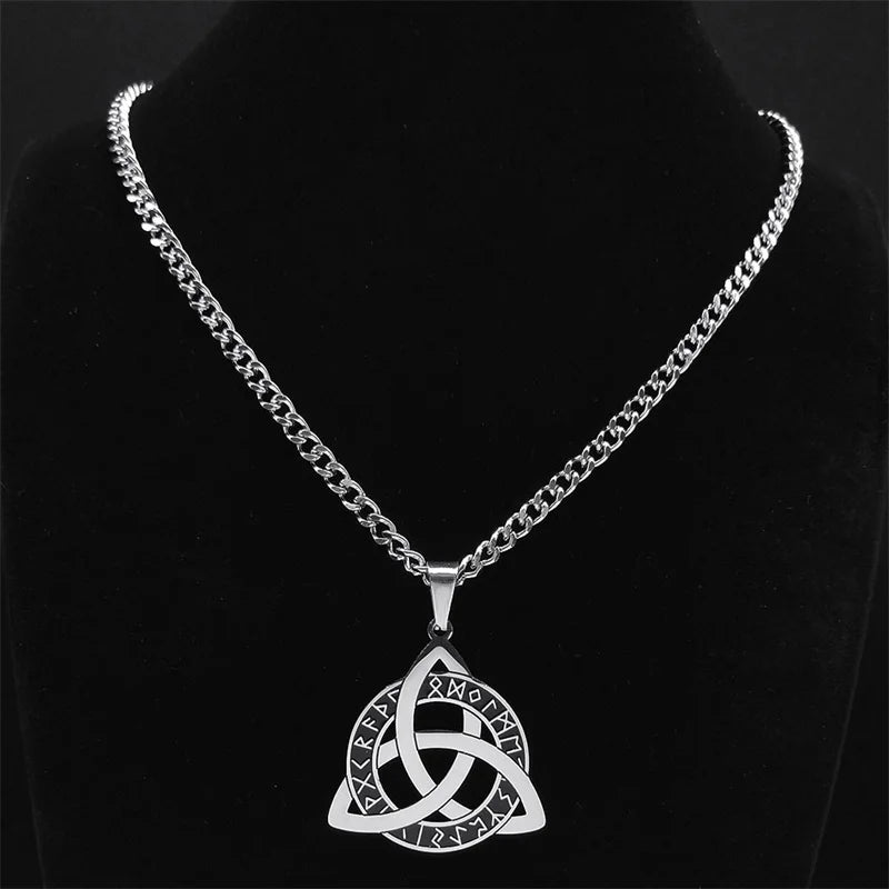 Viking Runes Triquetra Pendant Necklace Celtic Witch Knot Symbol Holy Trinity Necklaces Stainless Steel Ancient Amulet Jewelry