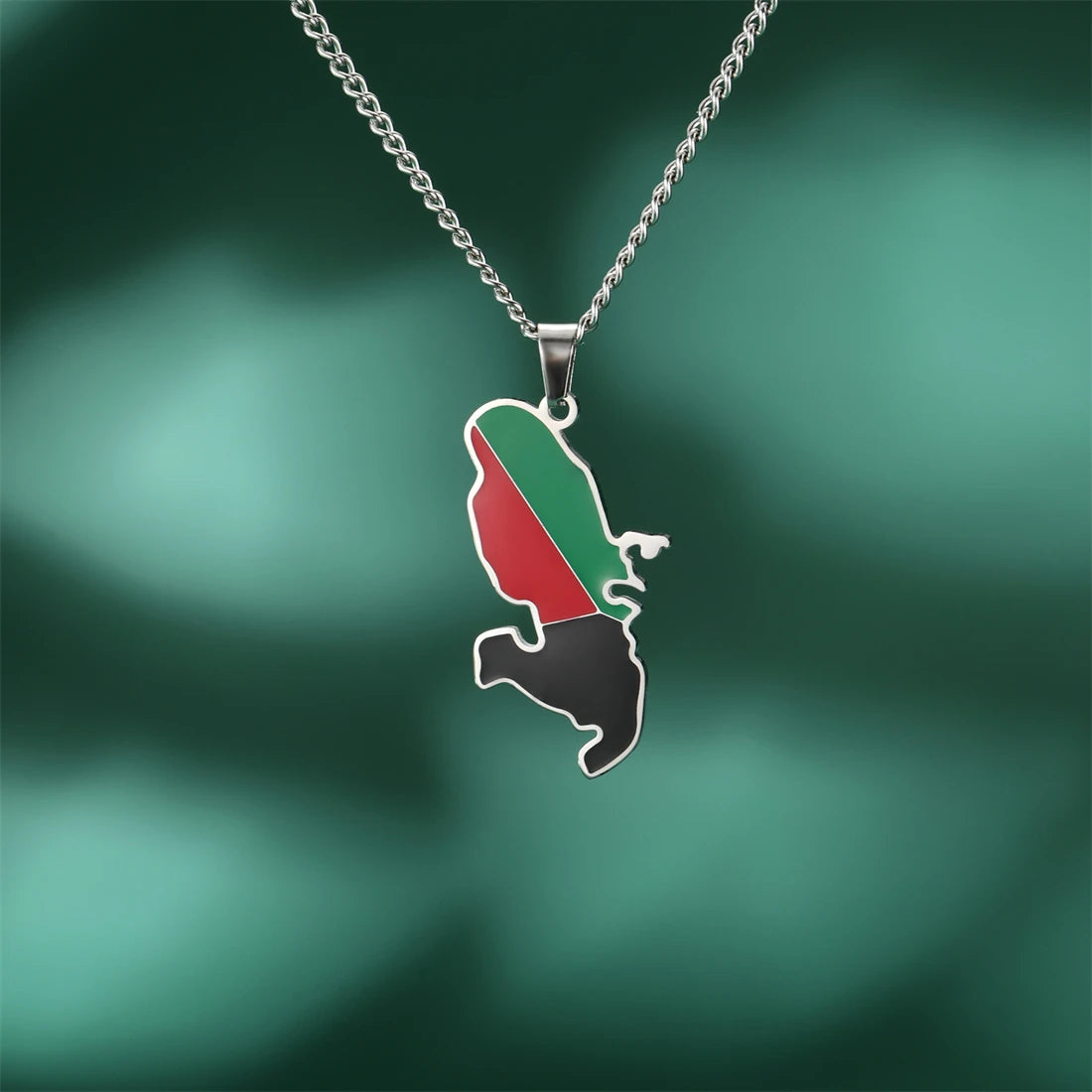 EUEAVAN Martinique Island Map Pendant Necklace Stainless Steel Men Women GoldSilver Color Charm Fashion Country Map Jewelry Gift